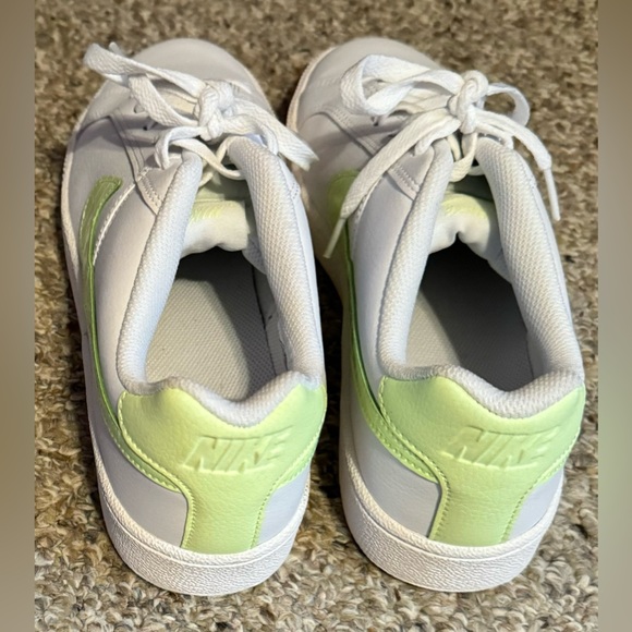 New Nike Women’s Court Royale Trainers White Volt Leather - Picture 3 of 7